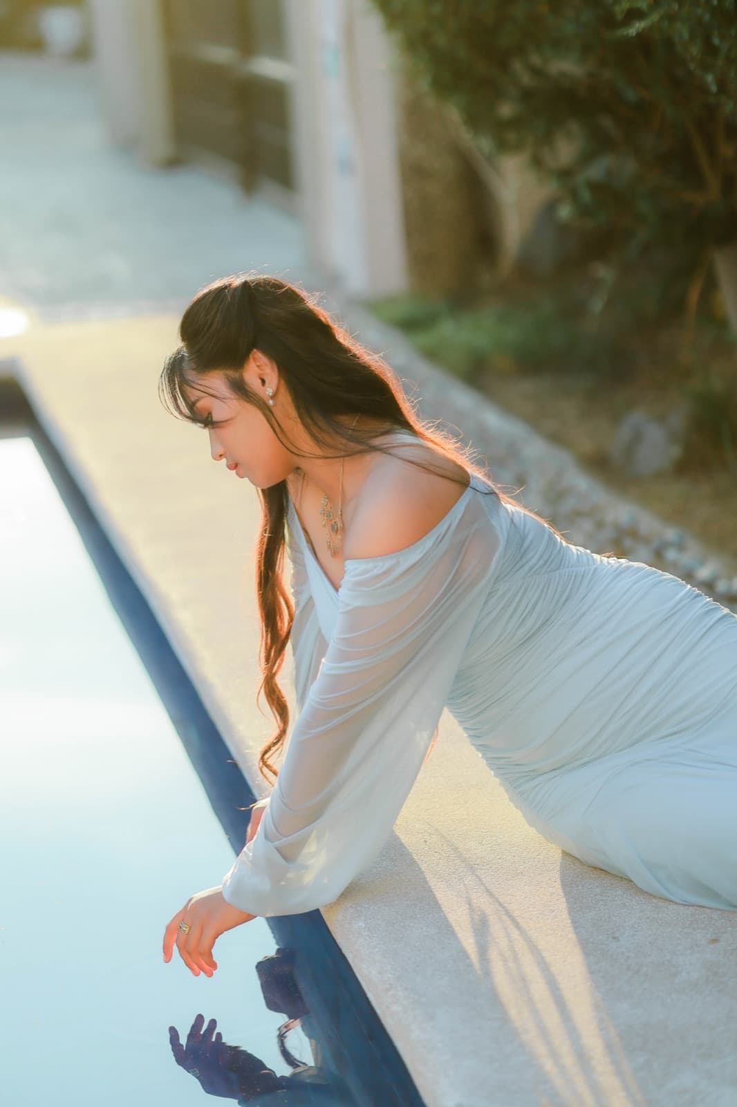 A quiet poolside portrait